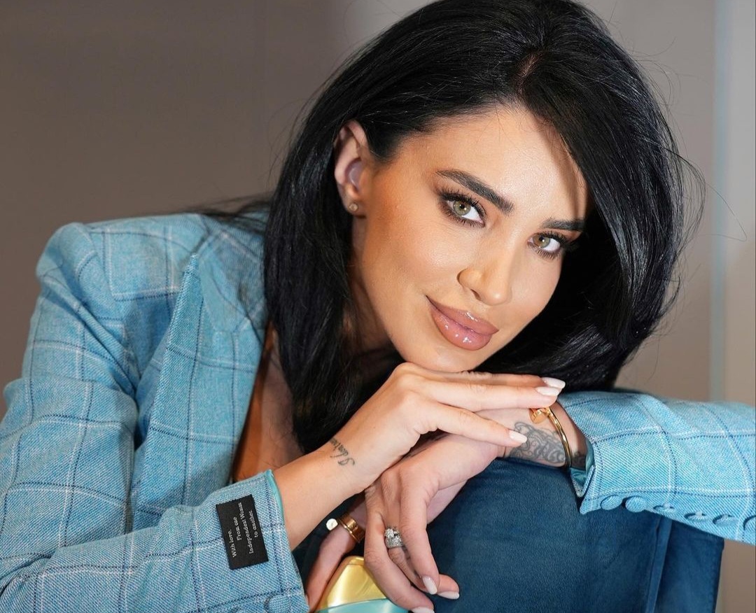 Adelina Pestrițu a împlinit 37 de ani