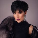 Adelina Pestritu, surprinsa in lenjerie intima pe balcon 21