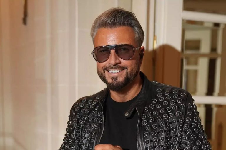 Alături de cine a fost surprins Cătălin Botezatu la Paris: “Amanta perfectă care niciodată nu m-a înșelat”. Imaginile au scăpat pe internet