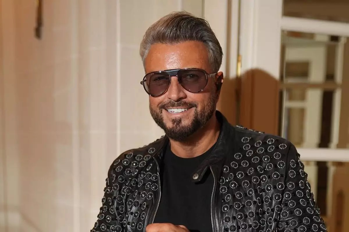 Alaturi de cine a fost surprins Catalin Botezatu la Paris