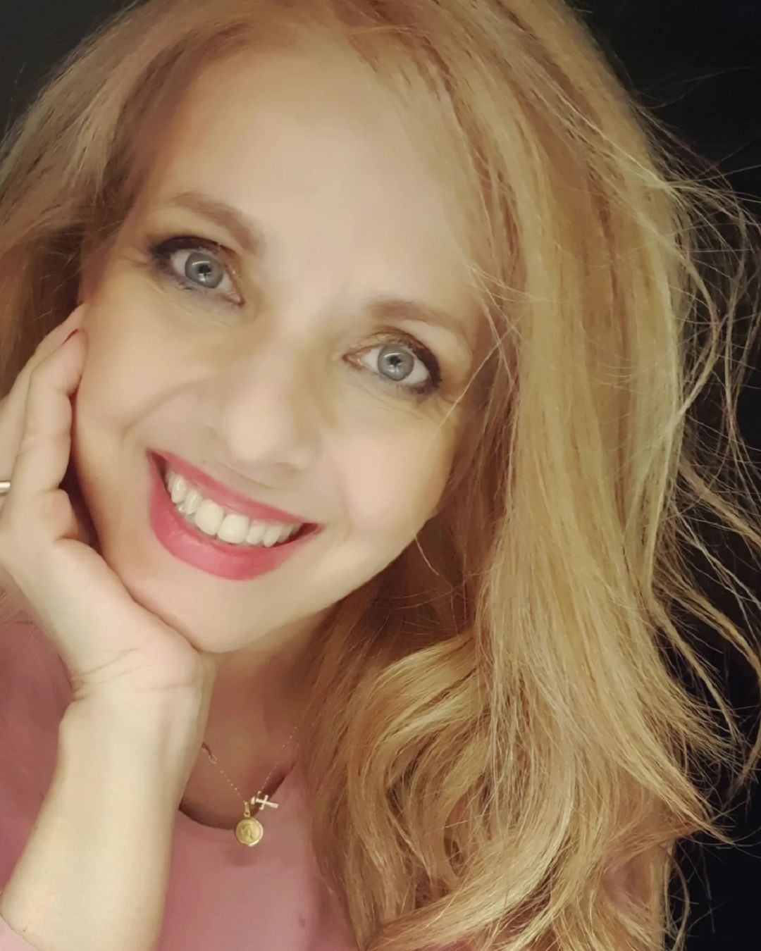 Bianca Brad, aparitie de senzatie intr-o rochie electrizanta 1