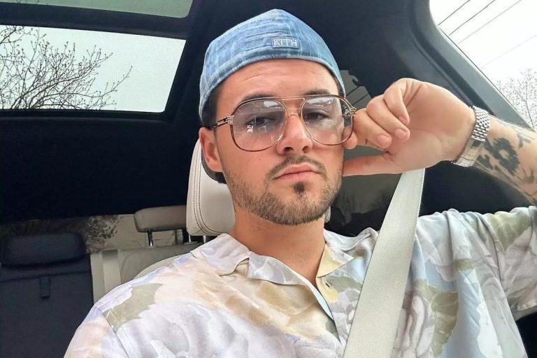 Ce a postat Mario Fresh, după ce a șters pozele cu Alexia Eram. Fanii așteptau cu nerăbdare o reacție de la el