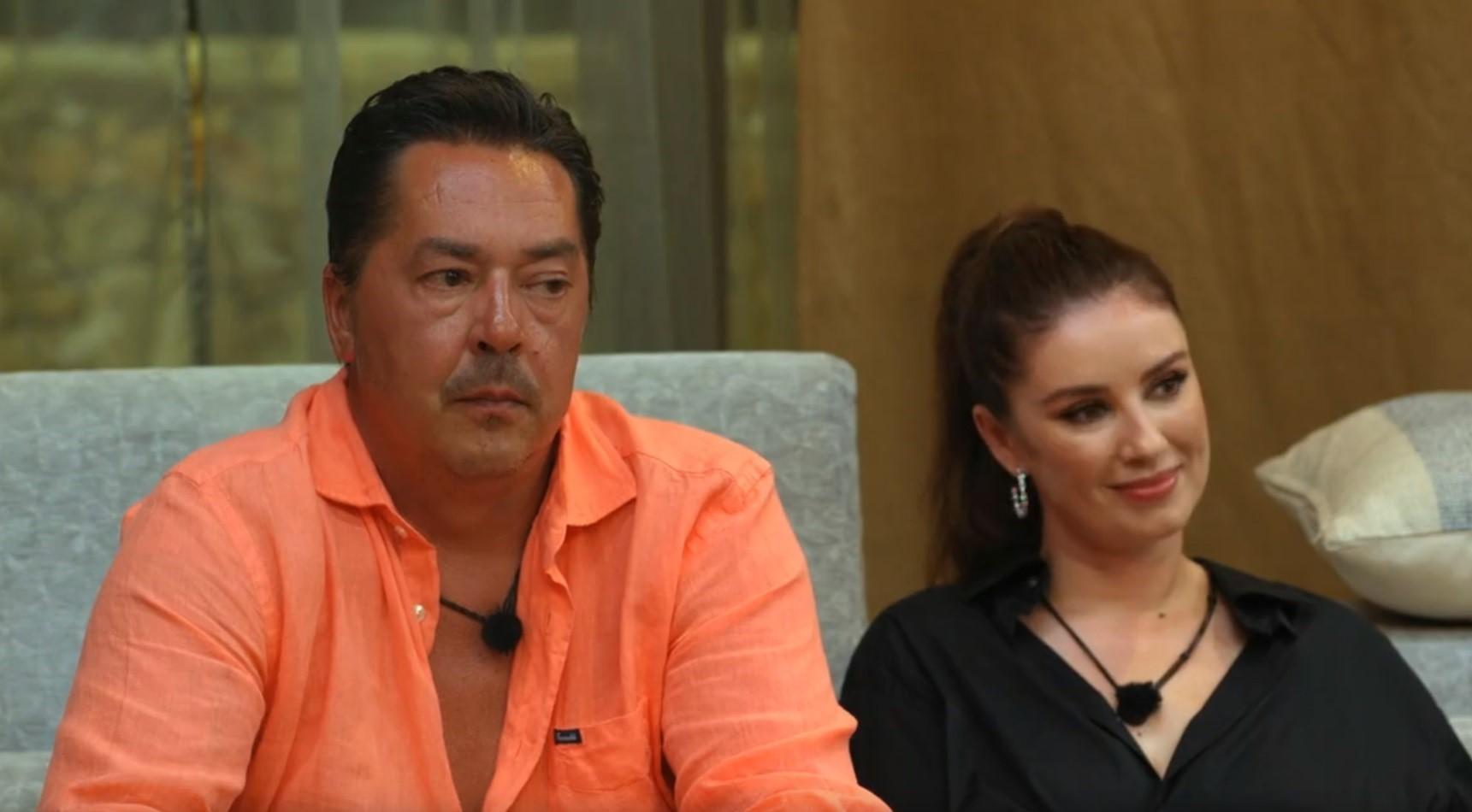 Ce operatii estetice are Daiana Anghel 24