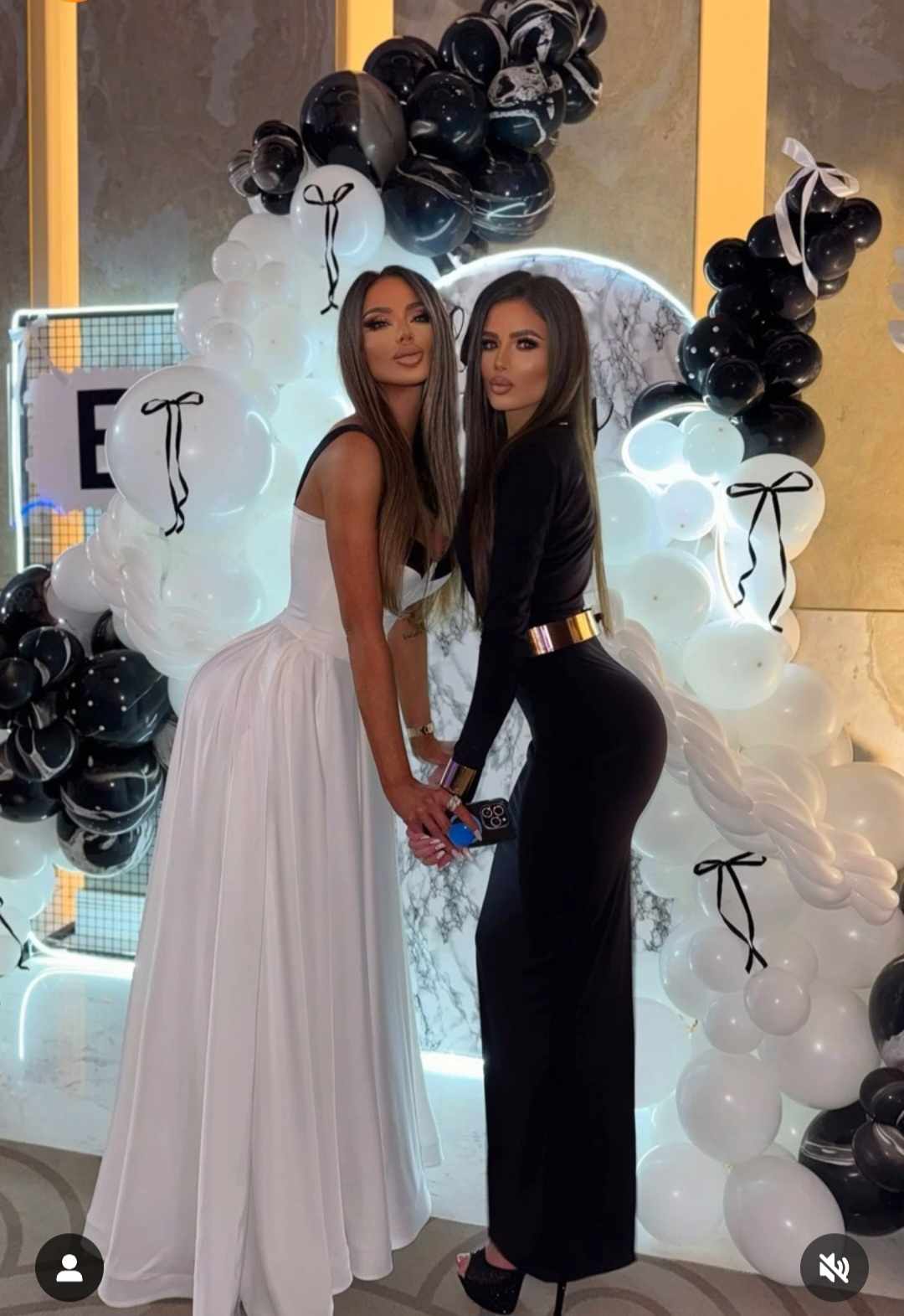 Ce tinute a purtat Bianca Dragusanu la super petrecerea data de ziua ei 7