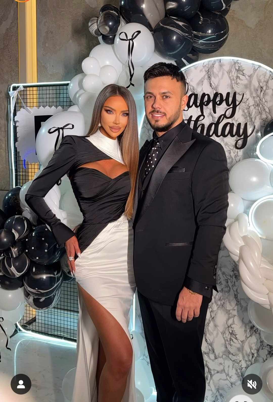 Ce tinute a purtat Bianca Dragusanu la super petrecerea data de ziua ei 8