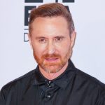 Celebrul cantaret care a devenit tatic la 56 de ani 2