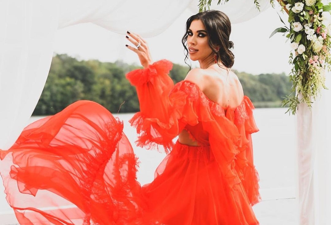 Cine e de fapt noul iubit al Ralucai Pastrama 8