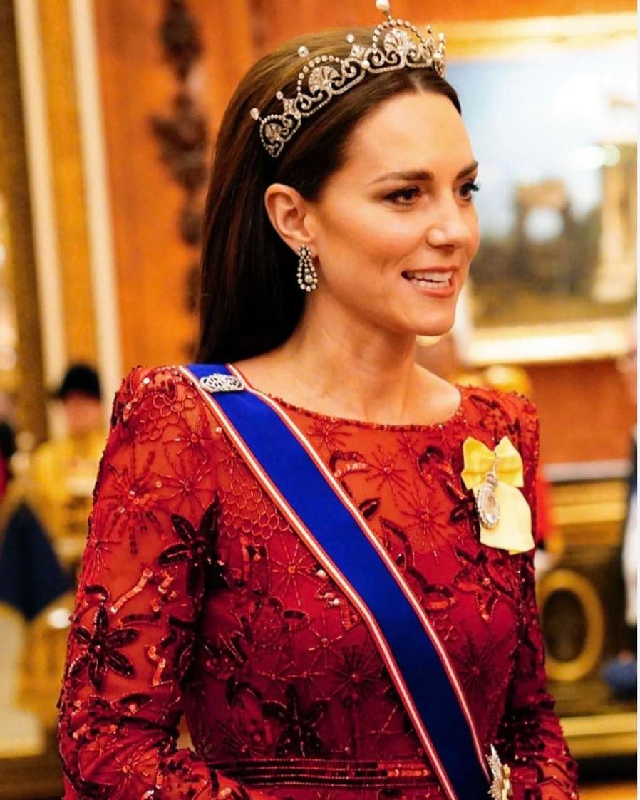 Cine este și cum arata Heid Agan, sosia lui Kate Middleton 3