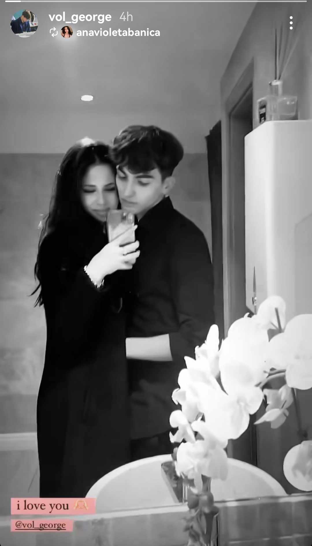 Cine este și cum arata iubitul Violetei Banica 1