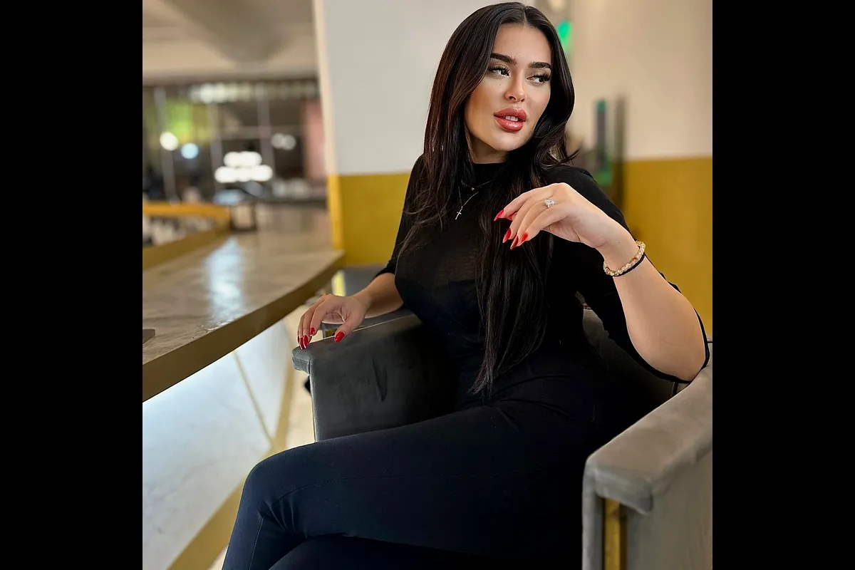 Cu cine a inlocuit-o Pescobar pe Larisa Popa la Taverna Racilor