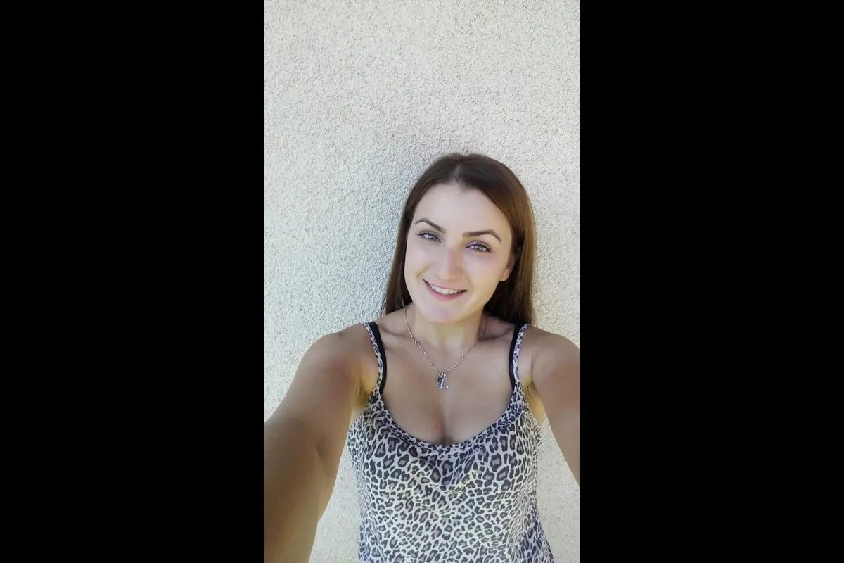 Cum arata Larisa Popa, inainte de operatiile estetice 9