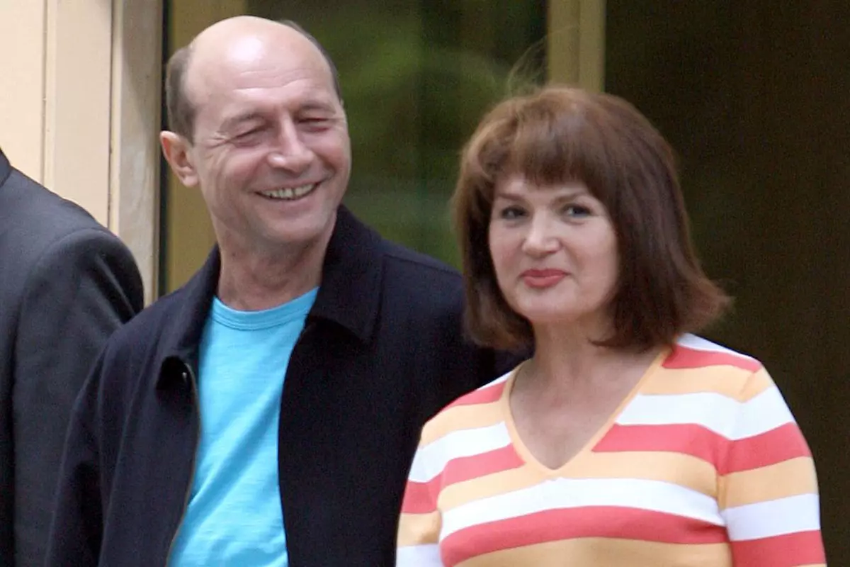 Cum arata Maria Basescu in tinerete 10