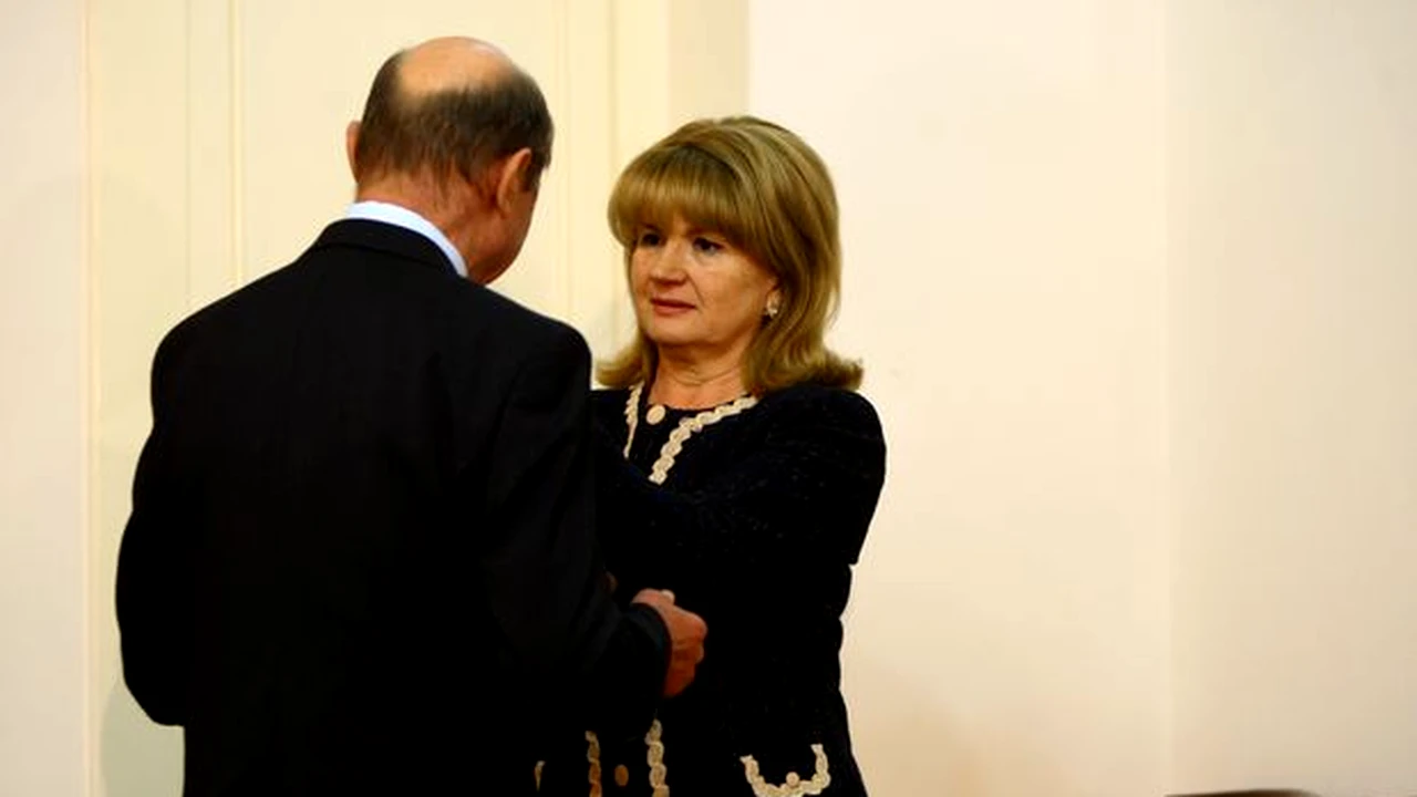 Cum arata Maria Băsescu in tinerete 21