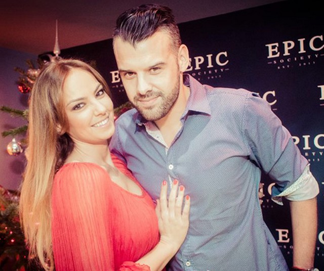 Cum arata Roxana Ionescu, cand s-a lansat la Fata de la pagina 5 15