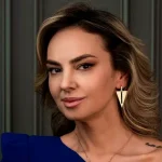 Cum arata Roxana Ionescu, cand s-a lansat la Fata de la pagina 5 8