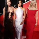 Cum si-a facut aparitia Demi Moore la Gala Premiilor Oscar 2024 11