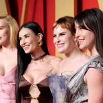 Cum si-a facut aparitia Demi Moore la Gala Premiilor Oscar 2024 6