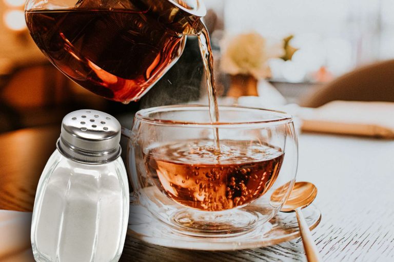 De ce se pune sare în ceai. Ce se întâmplă de fapt, explicația e chiar banală