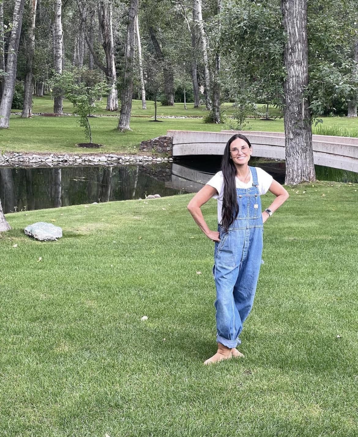 Demi Moore, in costum de baie la 60 de ani 6