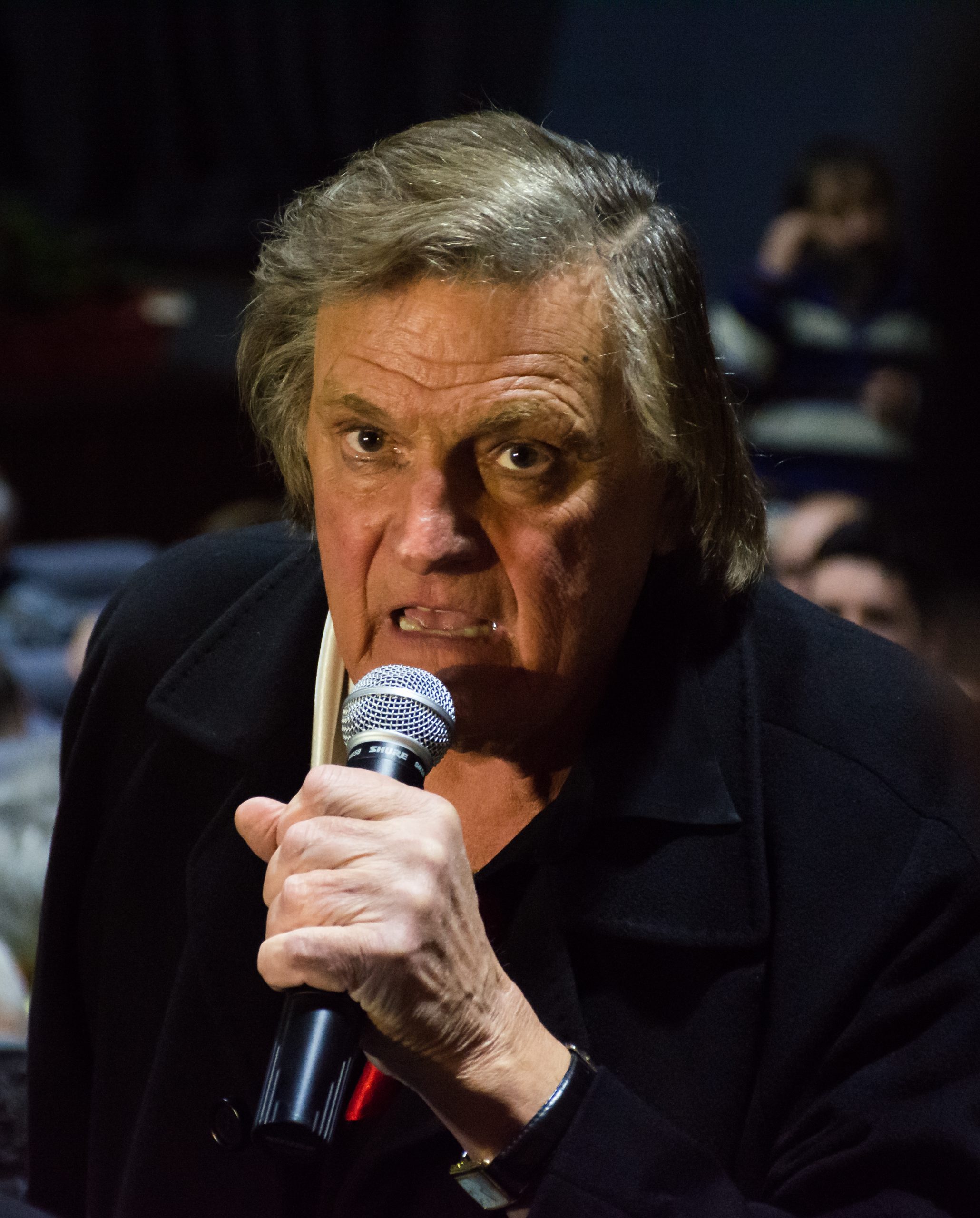 Florin Piersic Jr. nu mai vorbeste de 20 de ani cu tatal sau 8