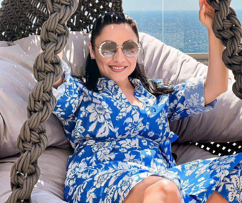 Ipostaze rare cu Andra in costum de baie 12