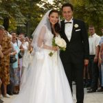 Ipostaze rare cu Andra in costum de baie 9