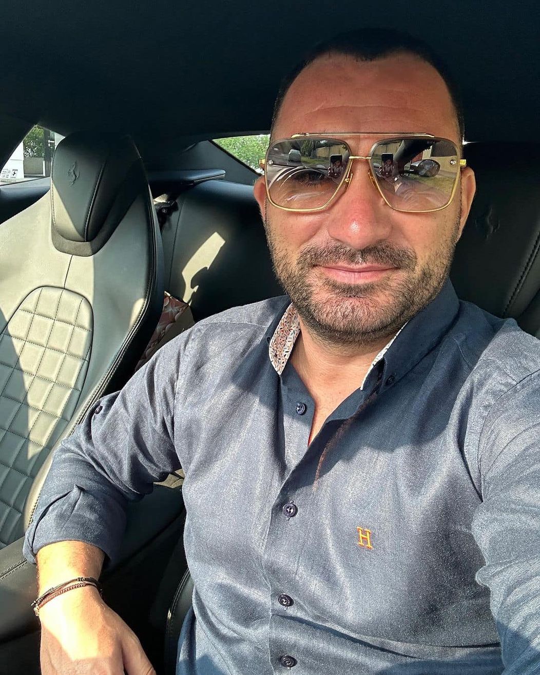 Iubita lui Pescobar este superba 9