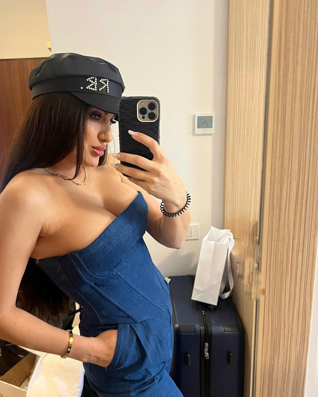 Larisa Popa, din ce in ce mai indrăzneata dupa plecarea de la Pescobar 16