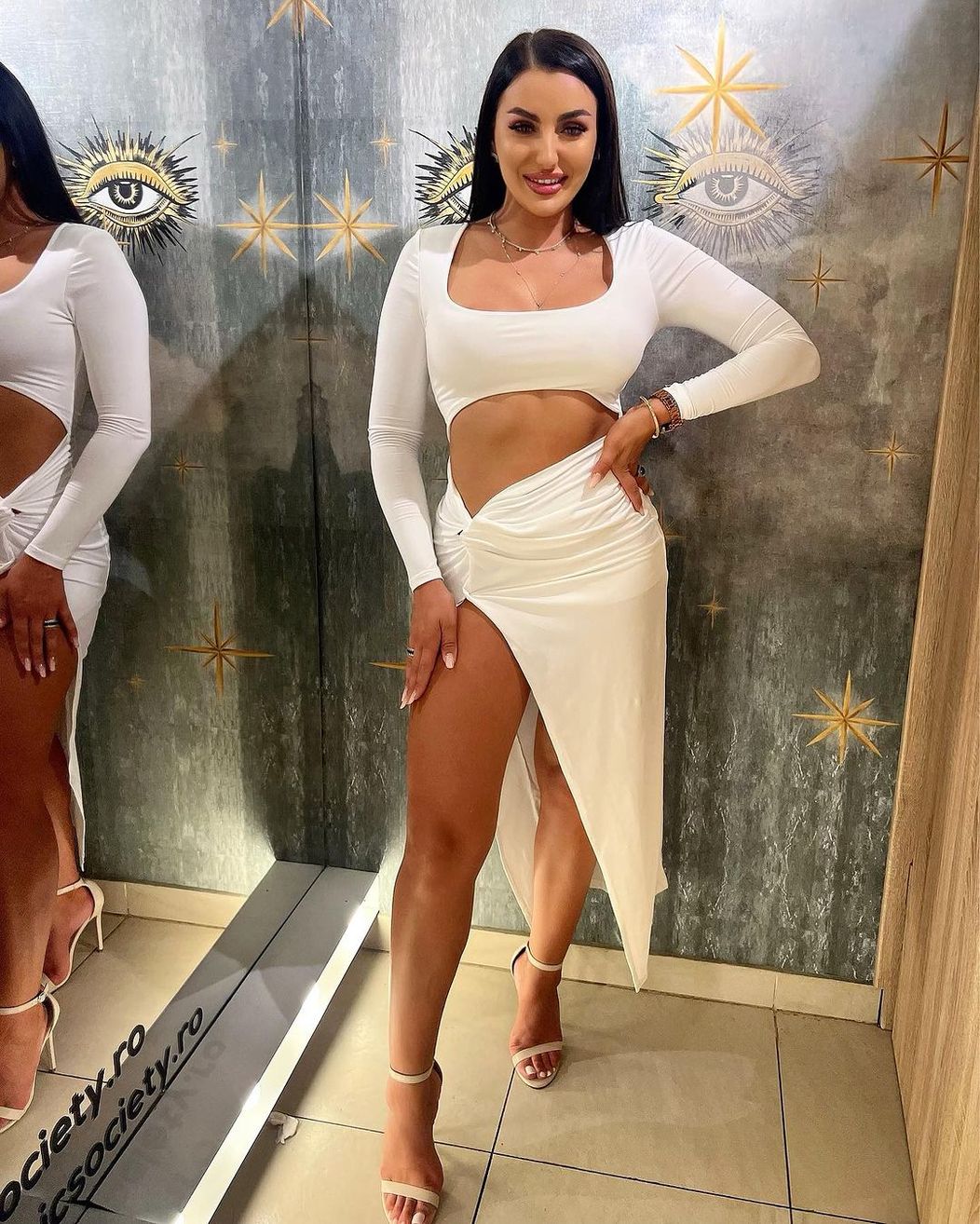 Larisa Popa, din ce in ce mai indrăzneata dupa plecarea de la Pescobar 27