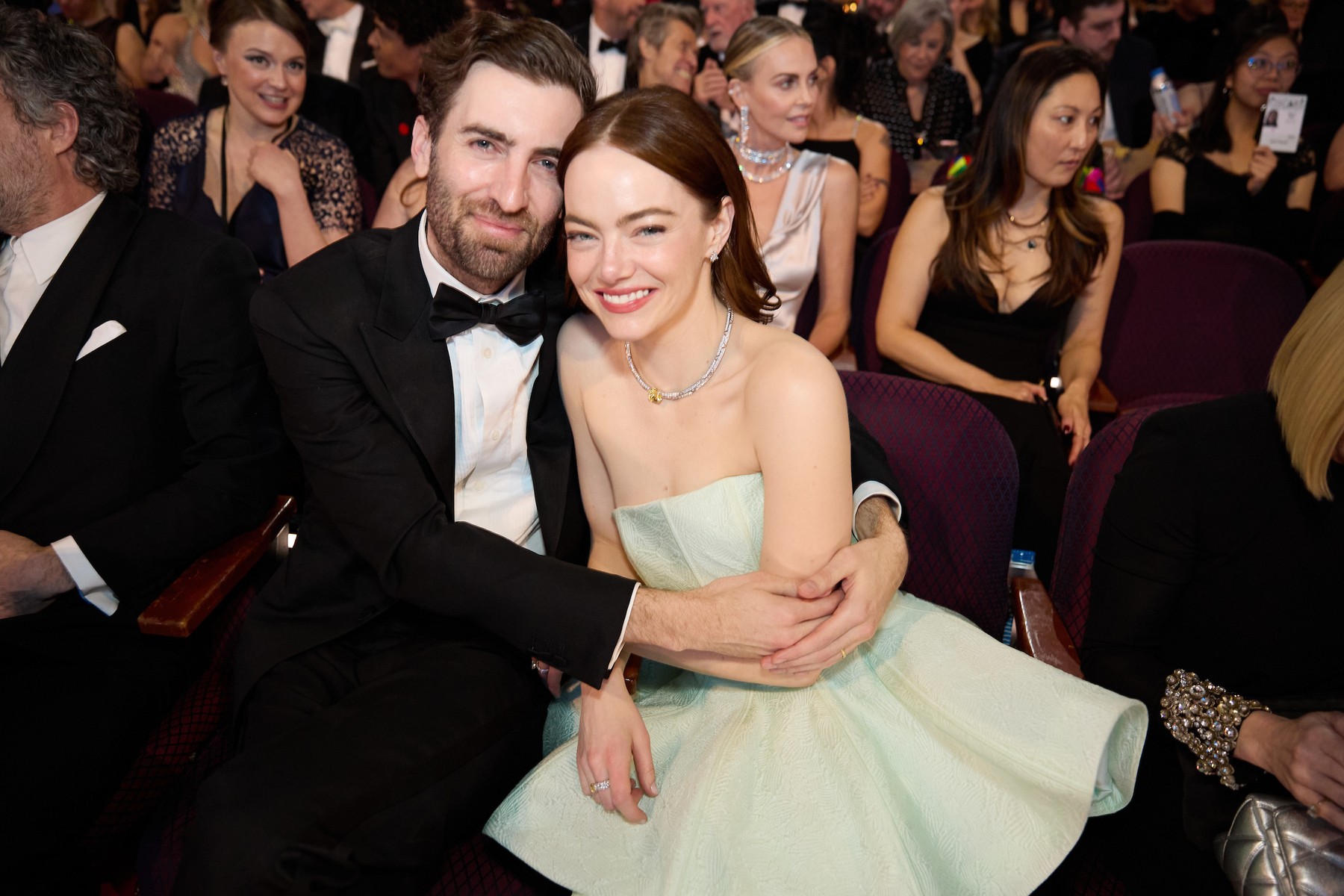 Momentul stanjenitor trait de Emma Stone, castigatoarea Oscar 2024 pentru cea mai buna actrita 1