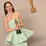 Momentul stanjenitor trait de Emma Stone, castigatoarea Oscar 2024 pentru cea mai buna actrita 3