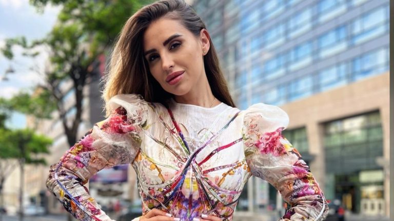 Motivul pentru care Roxana Blagu nu-și mai duce fiul la grădiniță. Prin ce operație trebuie să treacă acesta: „M-au sfătuit medicii, vreo patru la număr” VIDEO EXCLUSIV