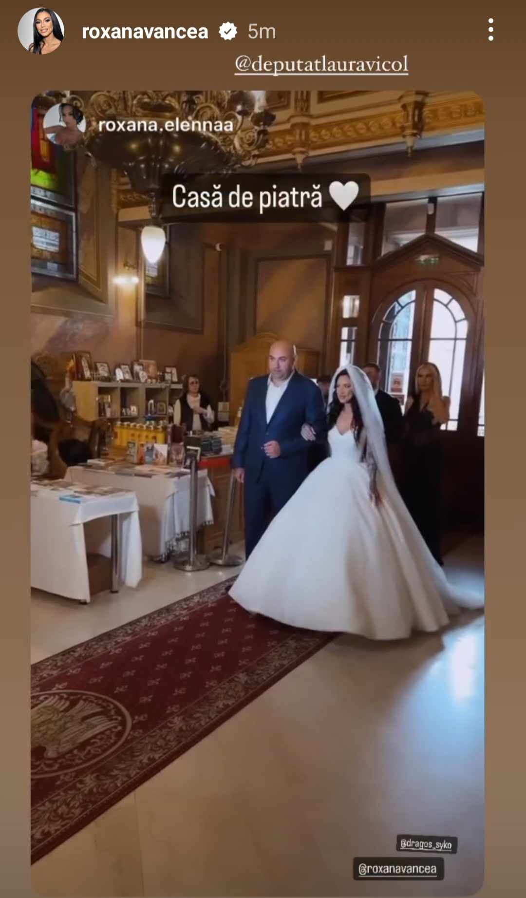 Roxana Vancea si Dragos Paiu s-au casatorit religios 10