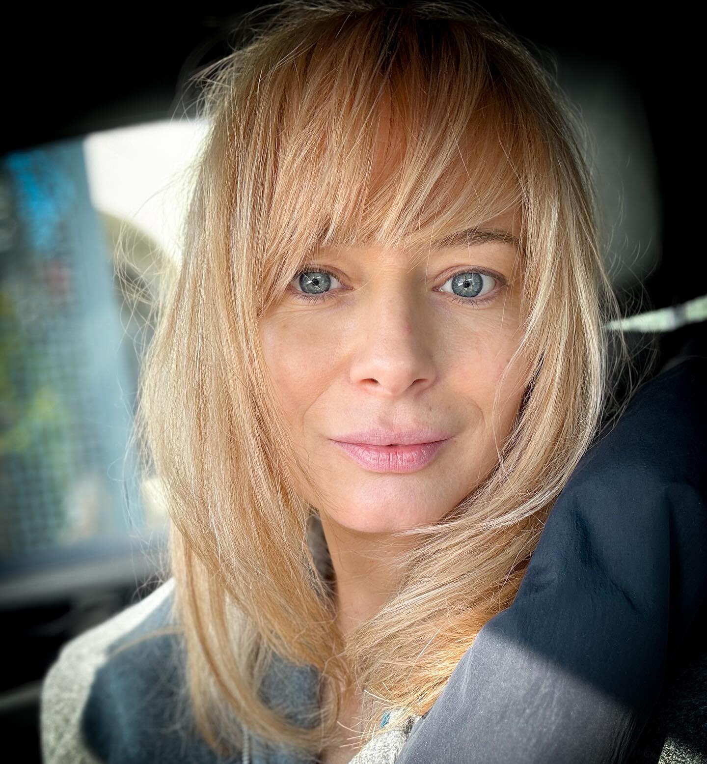 Schimbarea de look facuta de Laura Cosoi, la inceput de primavara