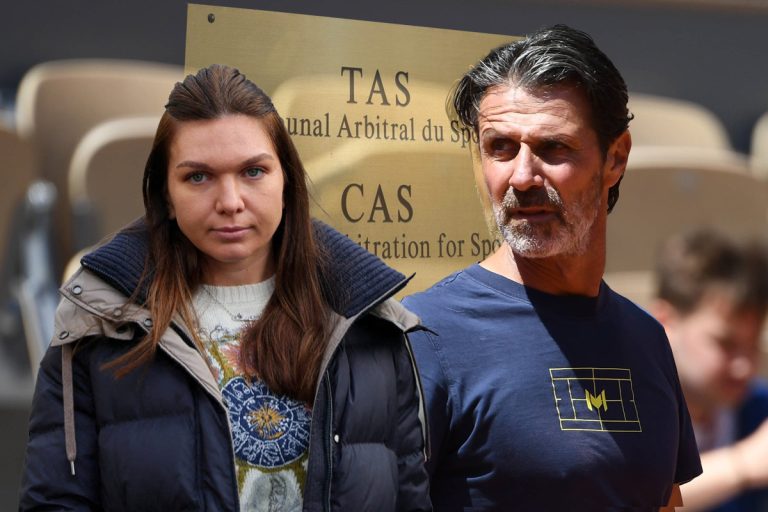 Simona Halep a spus clar care a fost rolul lui Patrick Mouratoglou, în scandalul de dopaj: “O greșeală pe care am plătit-o scump”