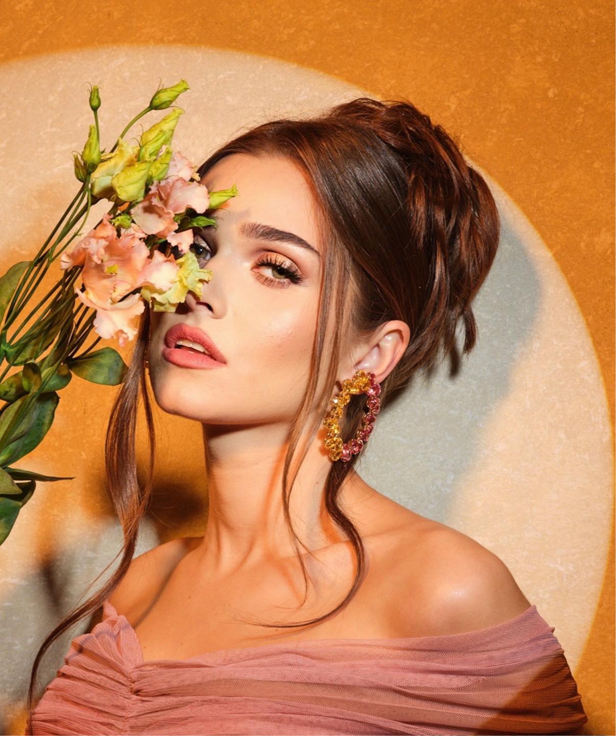 Theo Rose, aspru criticata pentru felul in care arata acum 5