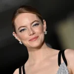 Trucul cu bicarbonat de sodiu care o ajuta pe Emma Stone sa aiba un ten fara cusur la 35 de ani 1