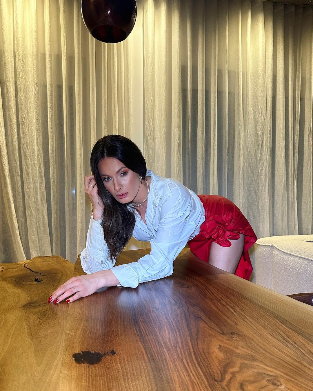 Raluka recuperează acum toate vacanțele ratate