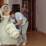 Uneori, necazul unora poate fi spre amuzamentul celorlalți