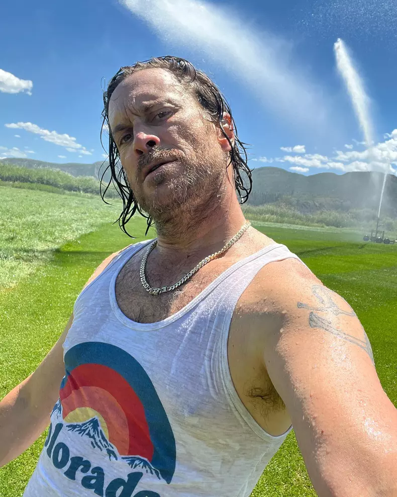 Actorul celebru care a recunoscut ca si-a inselat sotia 5