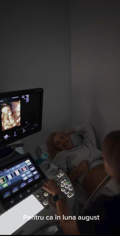 Alina Ceusan, mama pentru a doua oara 4