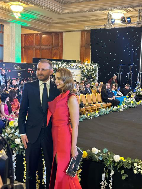 Andreea Marin si iubitul, surprinsi in ipostaze tandre la gala Nu exista nu se poate 13