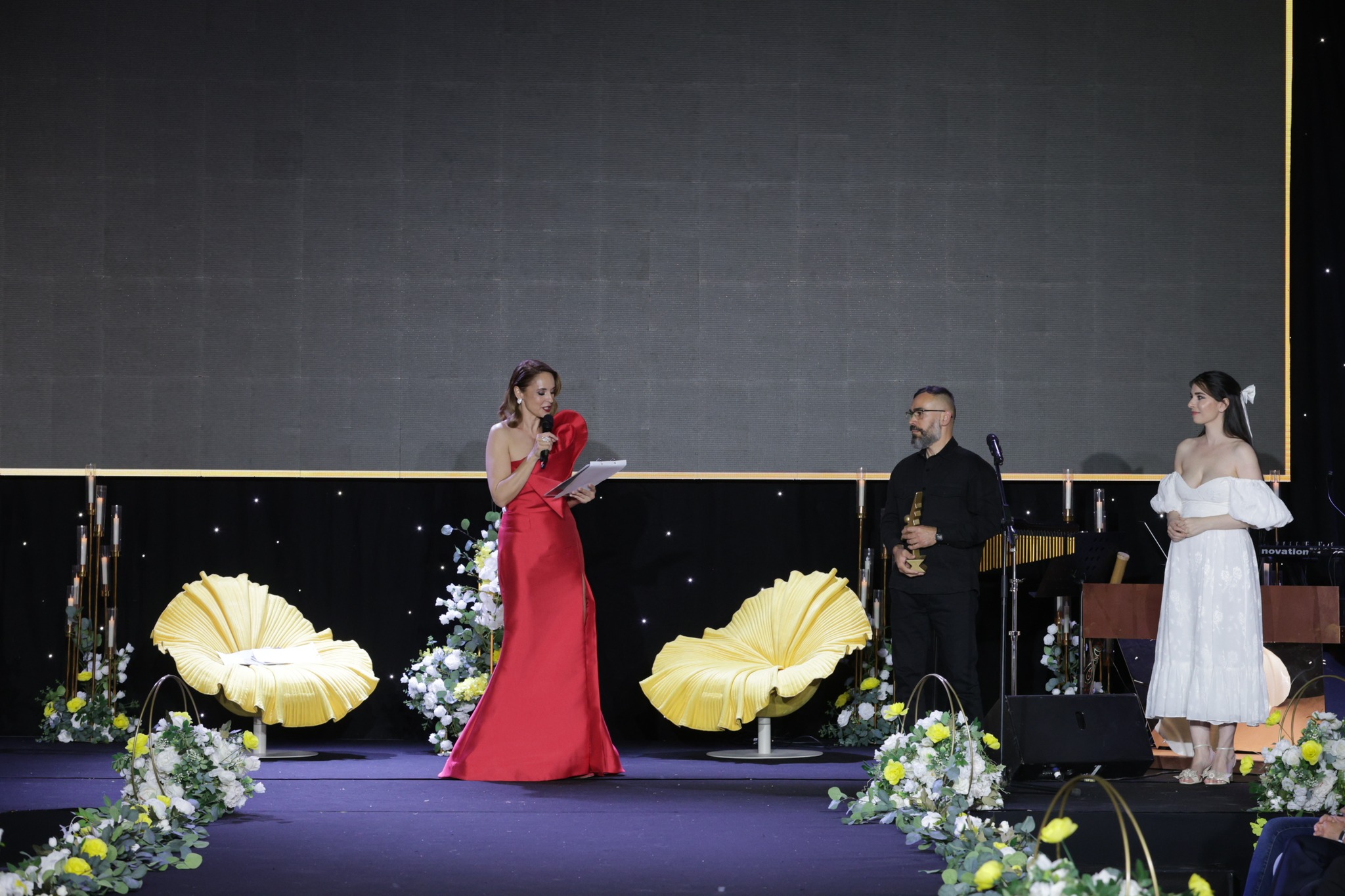 Andreea Marin si iubitul, surprinsi in ipostaze tandre la gala Nu exista nu se poate 7