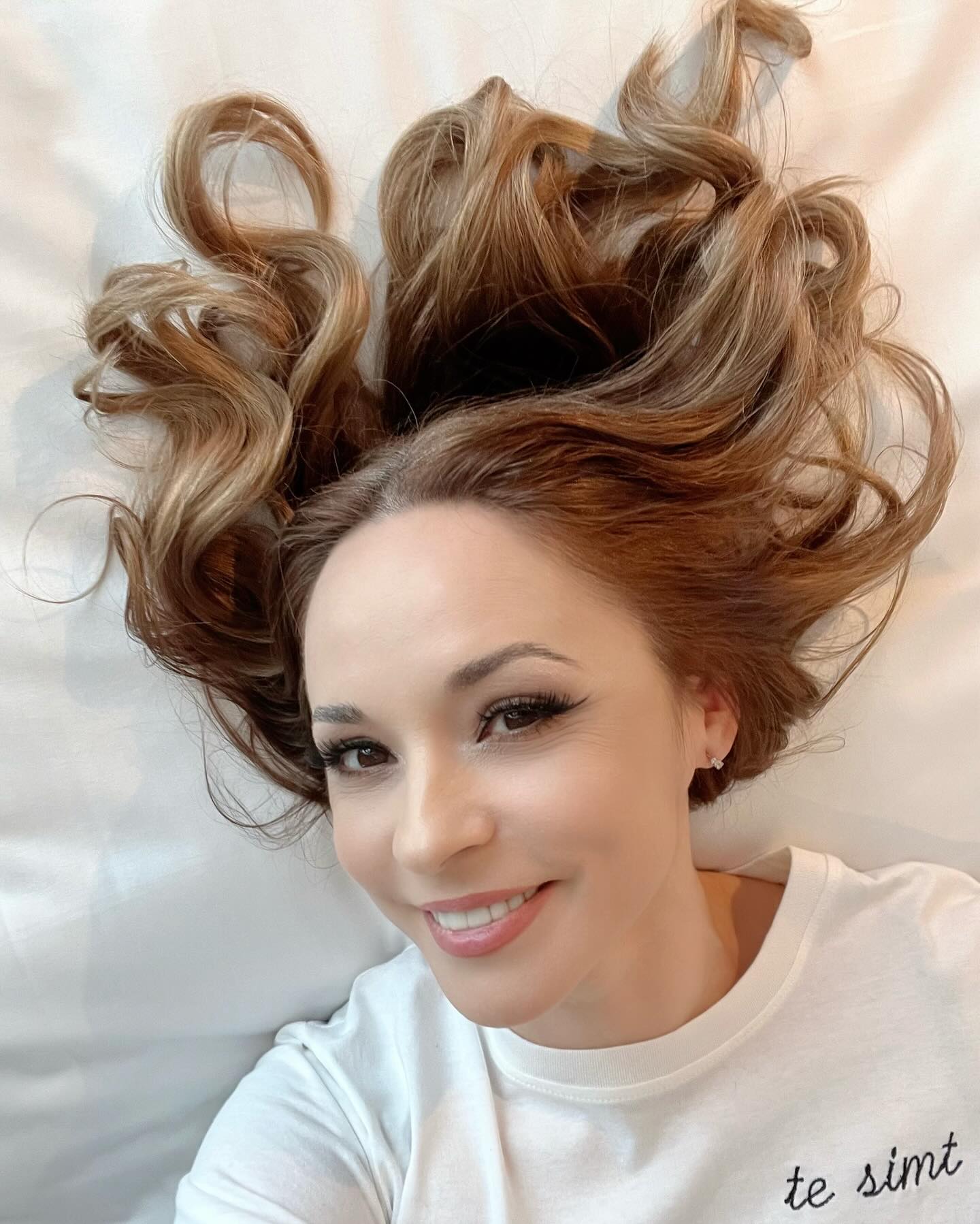 Andreea Marin, surprinsa in cada 6