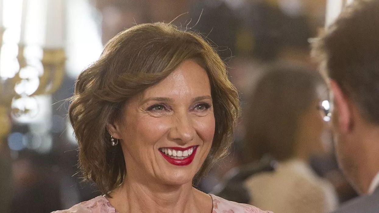 Carmen Iohannis a fost data de gol dupa vizita in Coreea de Sud 9