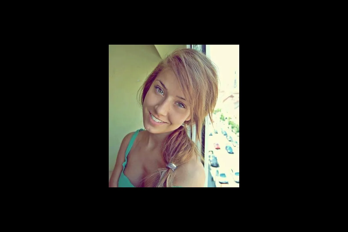 Ce operatii estetice are Alina Ceusan 6