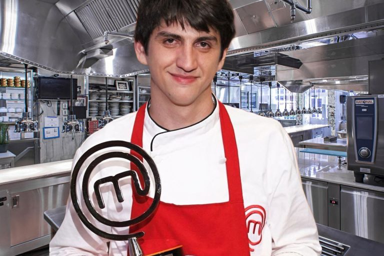 Ce s-a ales de Petru Buiucă, primul câștigător MasterChef România. Ce a făcut cu premiul de 50.000 de euro, cu ce se ocupă acum