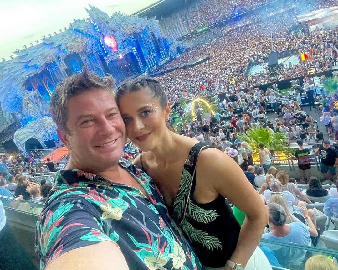 Ce studii face soția lui Pavel Bartoș, la 46 de ani