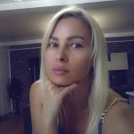 Cine este Elena Valentina Cioanca, blonda cu care se afiseaza Silvestru Sosoaca 7