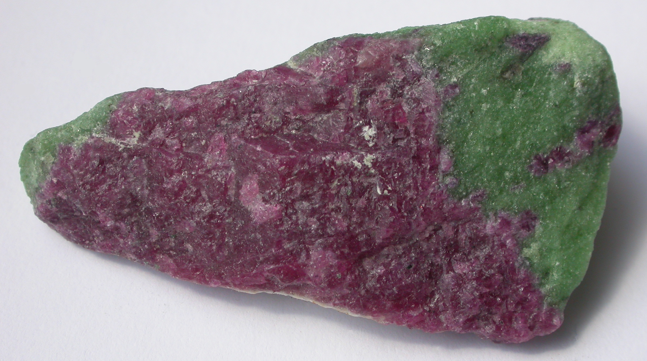 Cristalul care atrage abundenta 1